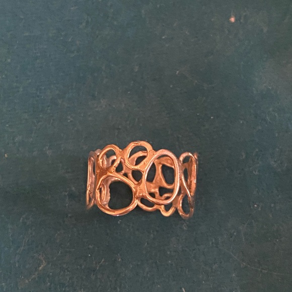Handmade Sterling Silver Retro Circles Ring - Picture 7 of 9